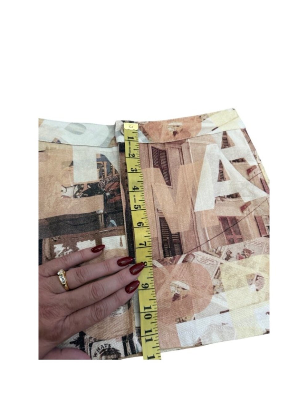Womens Mini Skirt Neutral Film Graphic A-Line Size 2 NWT Peppermayo On The Edge - Picture 13 of 15